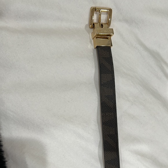 Womens Michael Kors belt authentic - Picture 3 of 4